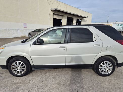 Used 2006 Buick Rendezvous CX image 2