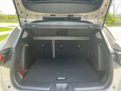 New 2026 Chevrolet Trax ACTIV w/ Sunroof Package FWD image 11