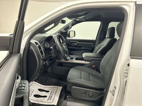 Used 2022 RAM 1500 Big Horn AWD/4WD image 9