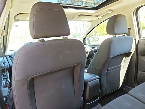 Used 2018 Ford Focus SEL image 20