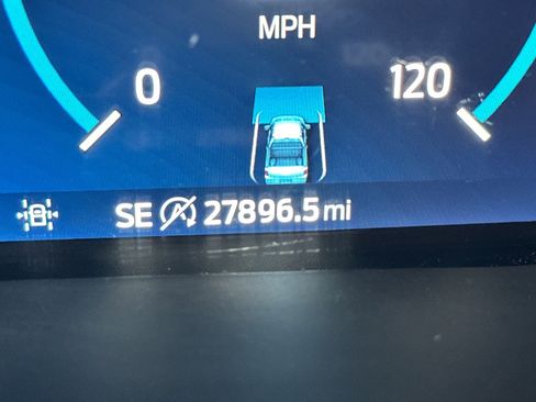 Used 2023 Ford F150 Lariat w/ Equipment Group 502A High image 10