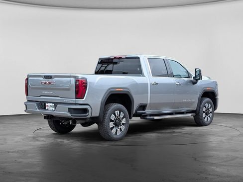 New 2026 GMC Sierra 3500 Denali w/ Denali Reserve Package AWD/4WD image 22