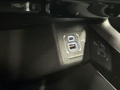 Used 2025 Jeep Compass Trailhawk w/ Trailer Tow Group AWD/4WD image 25