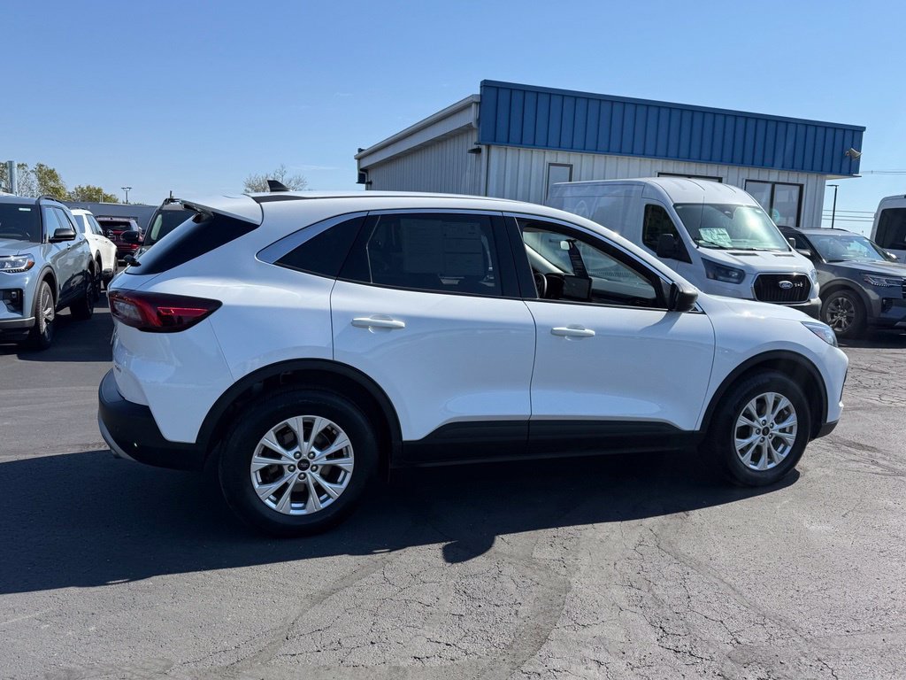 Certified 2024 Ford Escape Active w/ Tech Pack #1 AWD/4WD image 8
