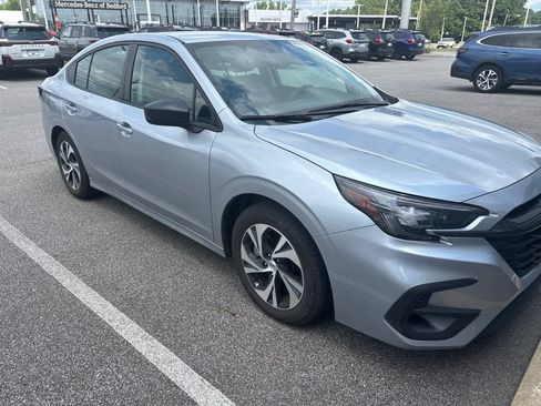 Used 2024 Subaru Legacy AWD/4WD image 3
