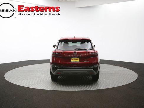 Used 2022 Nissan Rogue SV image 42