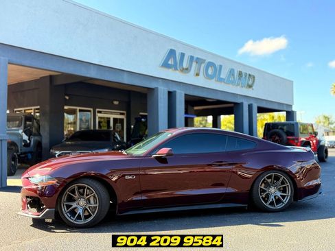 Used 2018 Ford Mustang GT RWD image 4