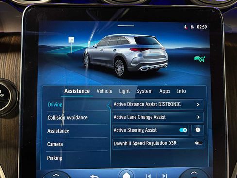 New 2025 Mercedes-Benz GLC 300 4MATIC image 28