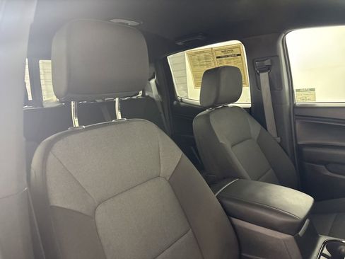 Used 2025 Chevrolet Colorado W/T w/ Advanced Trailering Package image 23