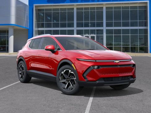 New 2026 Chevrolet Equinox EV LT image 7