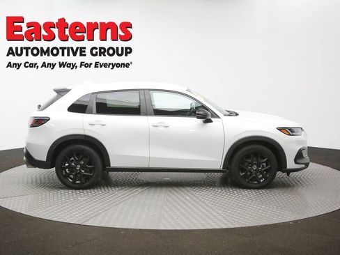 Used 2023 Honda HR-V Sport image 44