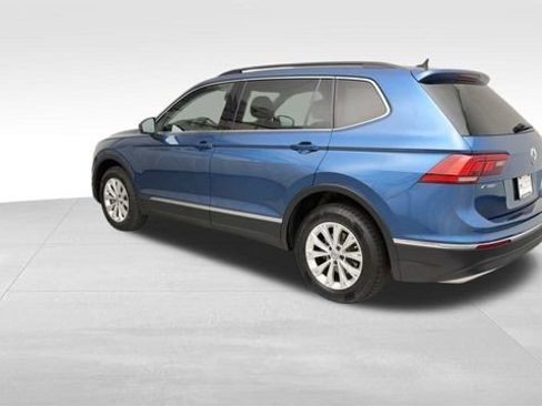 Used 2018 Volkswagen Tiguan SE AWD/4WD image 4