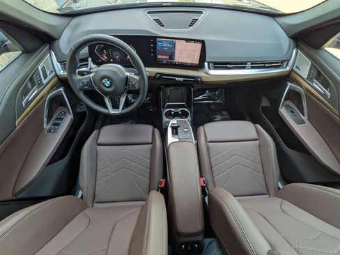Used 2025 BMW X1 xDrive28i w/ Convenience Package AWD/4WD image 16