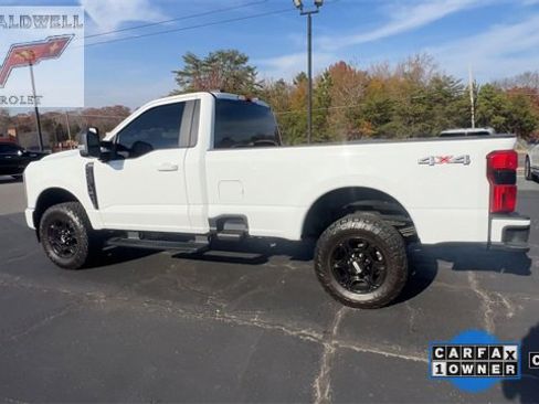 Used 2023 Ford F250 XL w/ STX Appearance Package image 6