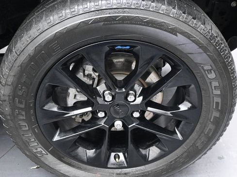 Used 2022 Jeep Wrangler Unlimited Sahara w/ Cold Weather Group image 38