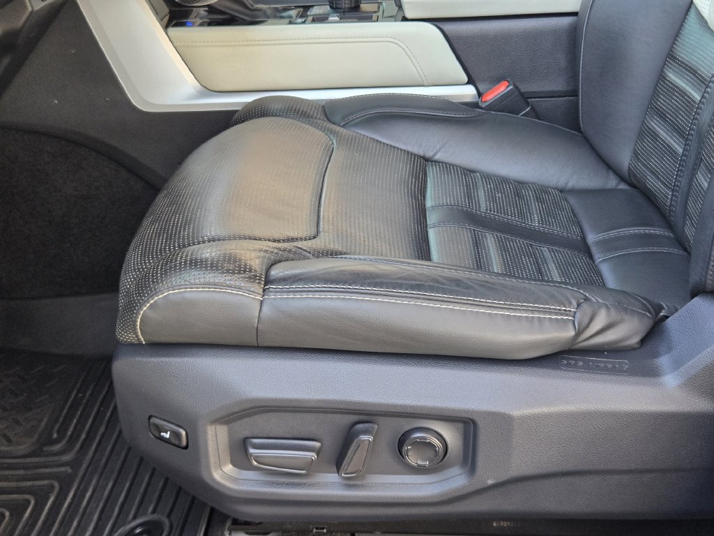 Used 2023 Toyota Tundra Capstone AWD/4WD image 23
