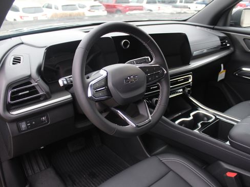 New 2026 Chevrolet Traverse LT w/ Midnight/Sport Edition image 10