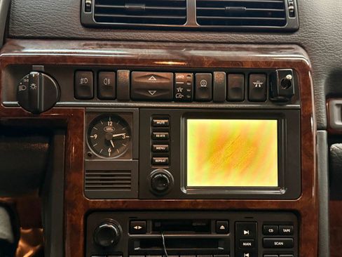 Used 2001 Land Rover Range Rover HSE image 27