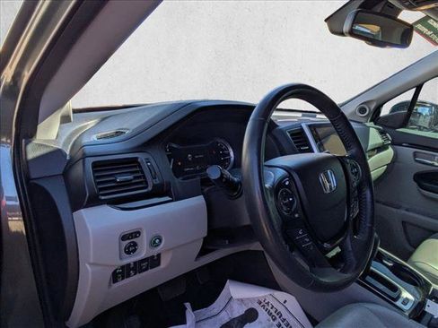 Used 2017 Honda Ridgeline RTL-E image 10