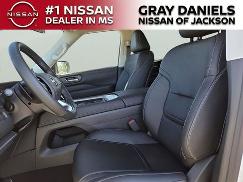 New 2026 Nissan Armada SV image 9