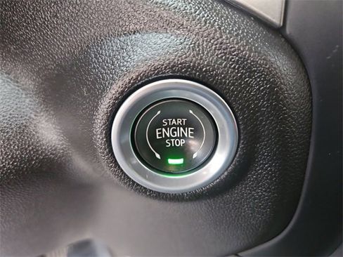 Certified 2022 Chevrolet Silverado 1500 LT w/ Safety Package image 17