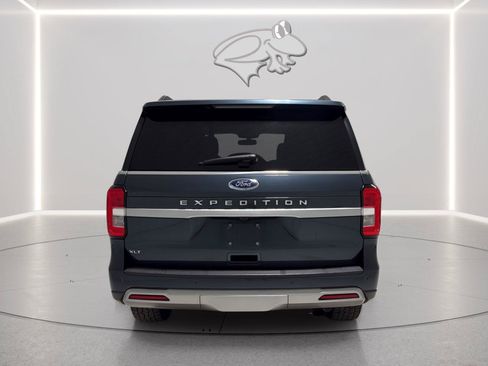 Certified 2022 Ford Expedition XLT AWD/4WD image 4