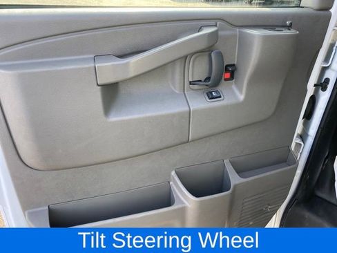 Certified 2024 GMC Savana 2500 Extended w/ Driver Convenience Package image 12