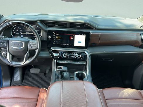 Used 2025 GMC Sierra 1500 Denali Ultimate image 14