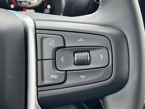 New 2026 GMC Sierra 1500 SLE w/ Preferred Package image 27