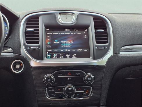 Used 2021 Chrysler 300 Touring w/ Sport Appearance Package image 15