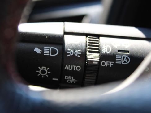 Used 2019 Lexus UX 200 F Sport w/ F Sport Premium Package FWD image 24