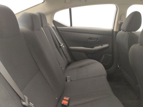 Used 2024 Nissan Sentra S FWD image 19