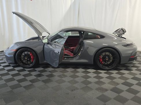 Used 2026 Porsche 911 Carrera GTS RWD image 12