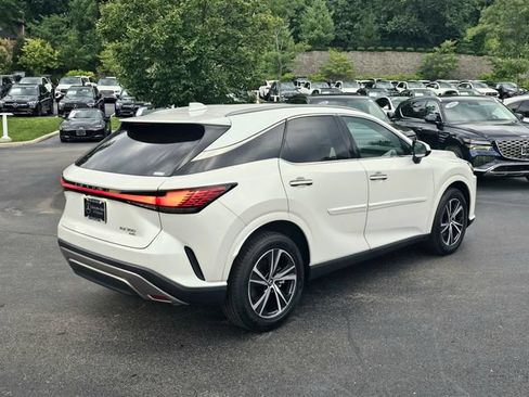 Used 2023 Lexus RX 350 Premium w/ Accessory Package (Z1) AWD/4WD image 8