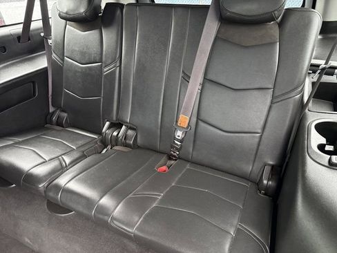 Certified 2017 Cadillac Escalade ESV Premium Luxury RWD image 17