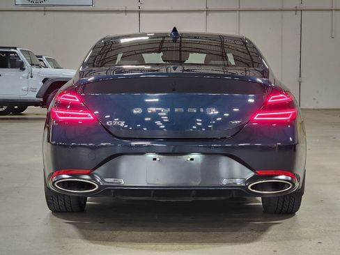 Used 2022 Genesis G70 3.3T image 10