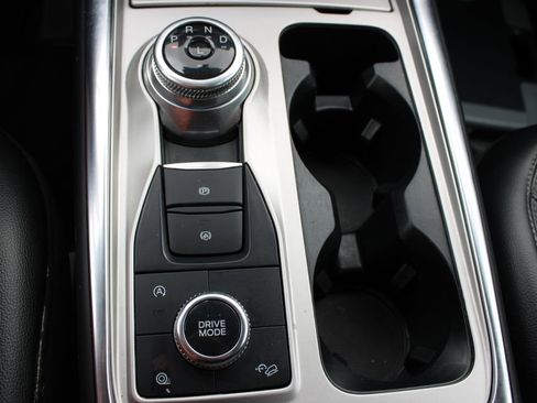 Used 2023 Ford Explorer Limited AWD/4WD image 47