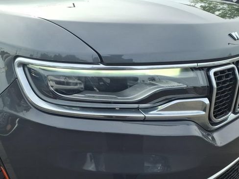 Certified 2023 Jeep Wagoneer 4WD image 10
