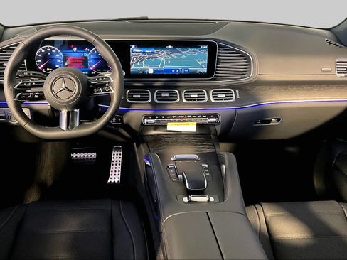 New 2026 Mercedes-Benz GLS 450 4MATIC image 7