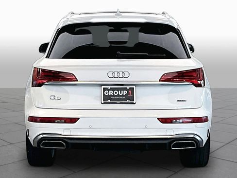 Used 2023 Audi Q5 2.0T Premium Plus w/ Premium Plus Package AWD/4WD image 6