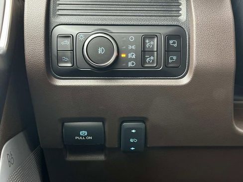 Used 2025 Ford F450 King Ranch w/ Chrome Package image 43