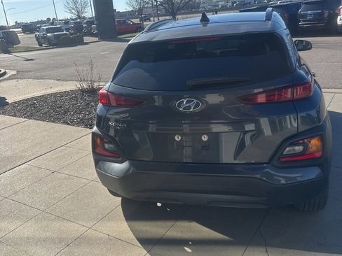 Used 2019 Hyundai Kona SEL w/ SEL Tech Package 02 image 5