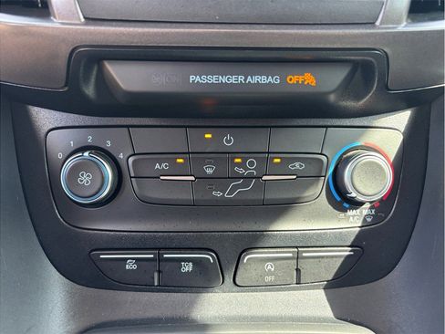 Used 2021 Ford Transit Connect XL image 25