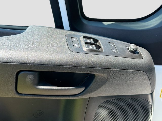 New 2026 RAM ProMaster 3500 w/ Premium Convenience Group FWD image 18