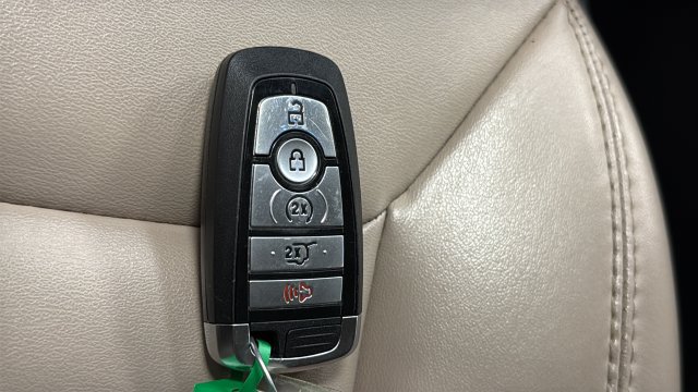 Used 2023 Ford Explorer XLT w/ Equipment Group 202A AWD/4WD image 42