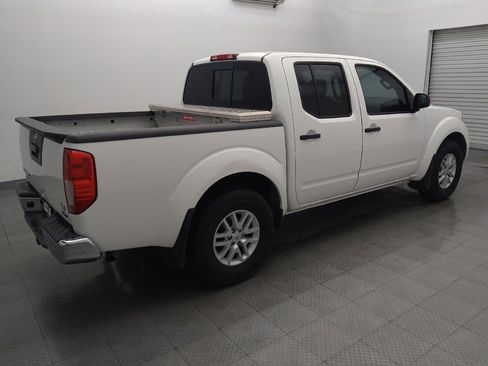 Used 2019 Nissan Frontier SV image 10