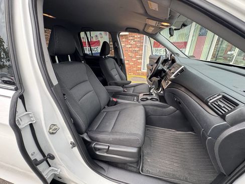 Used 2019 Honda Ridgeline Sport image 54