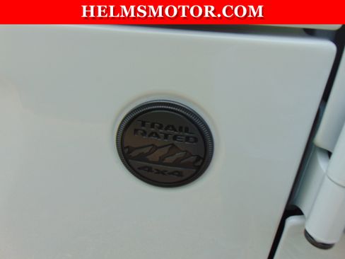 New 2025 Jeep Wrangler Sahara image 15