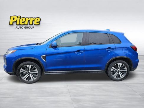 Used 2024 Mitsubishi Outlander Sport SE image 3