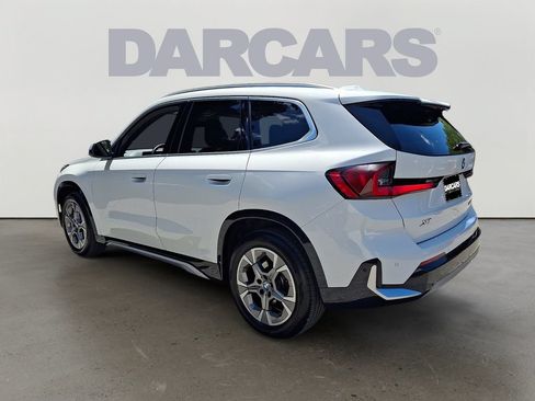Used 2023 BMW X1 xDrive28i w/ Convenience Package AWD/4WD image 4